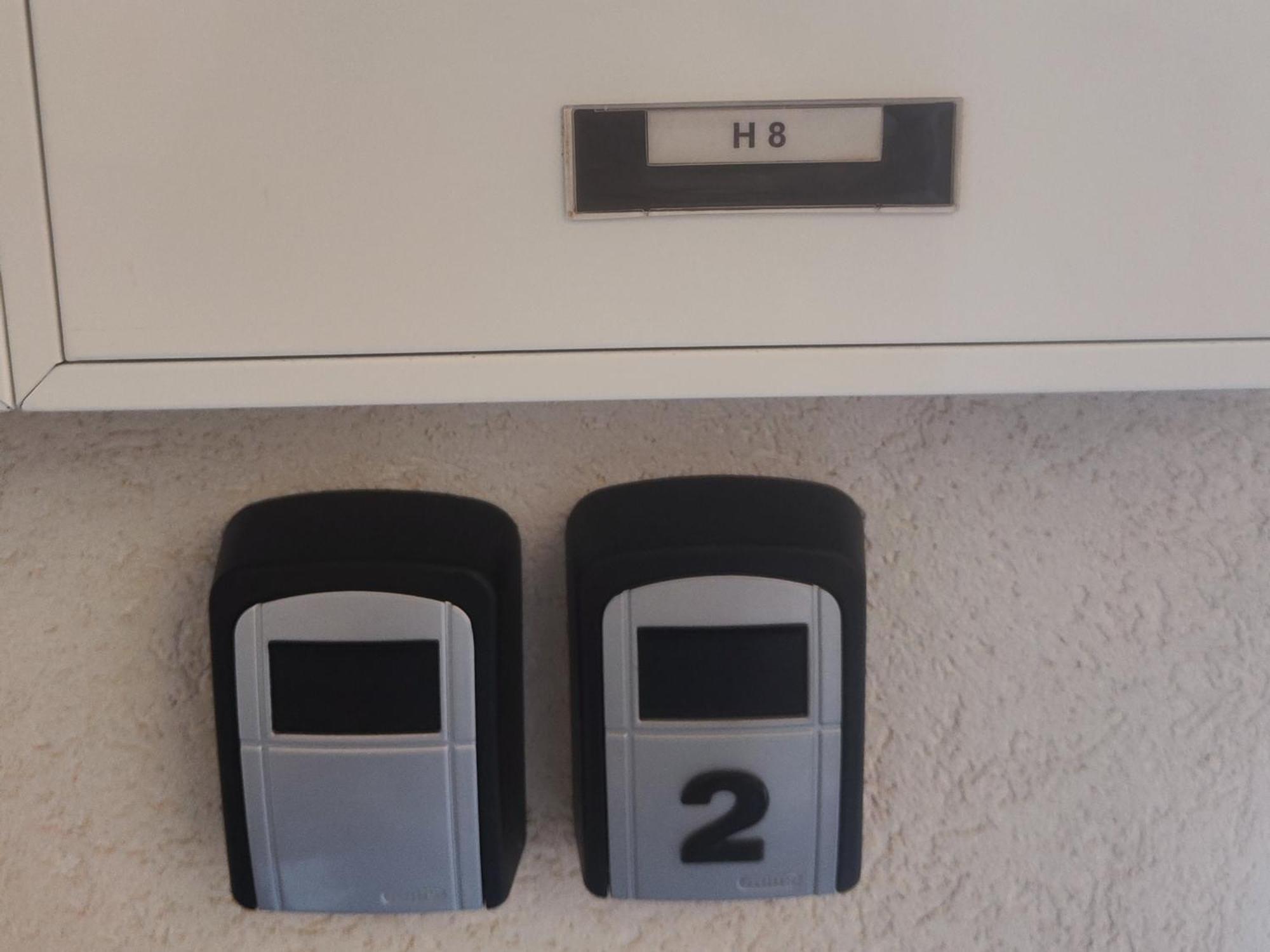 Fairwinds - Double Room With Ensuite - Luqa Airport - Self Check In & Out Available 외부 사진